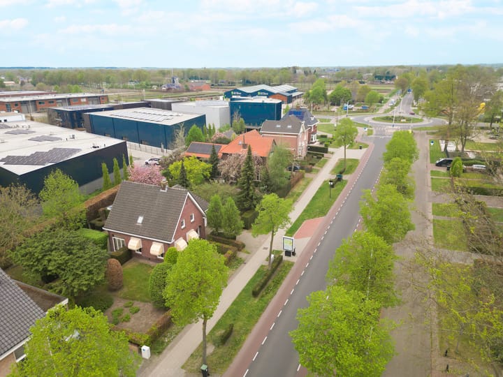 Foto 8 van Bredaseweg 11