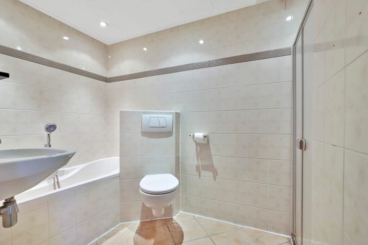 Foto 30 van Molenlaan 9