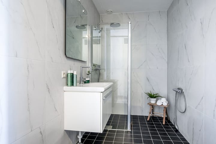 Foto 4 van Eva Besnyöstraat 71