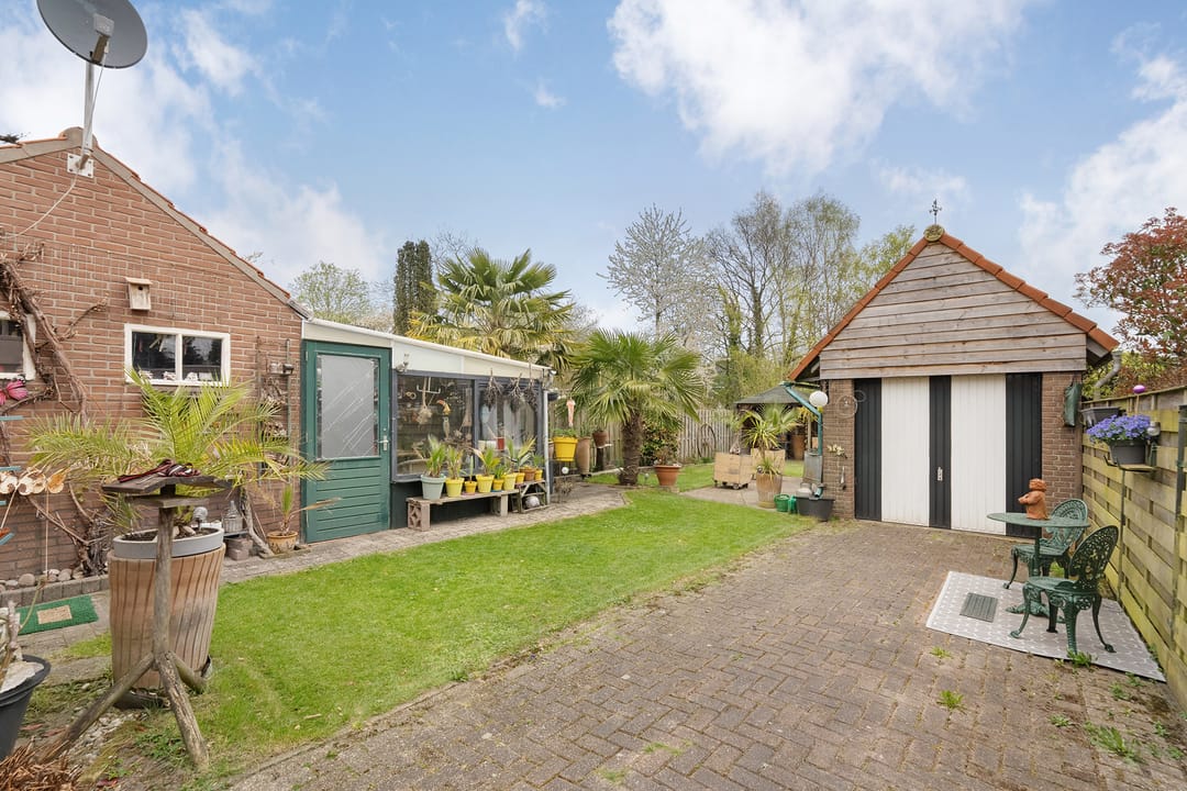 Photo 31 of Zwarteweg 27