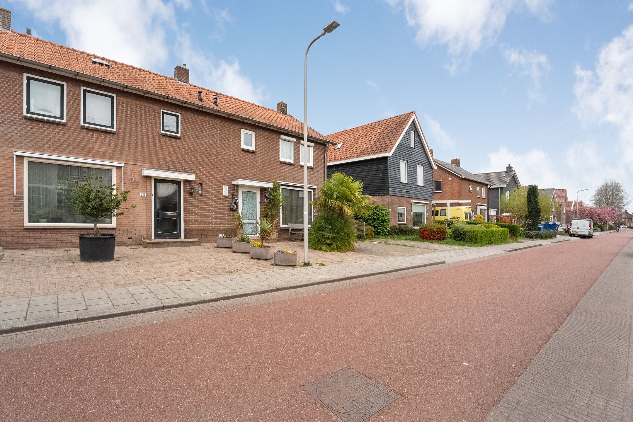 Photo 42 of Zwarteweg 27