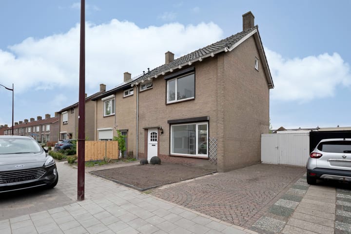 Foto 1 van Hemiksemstraat 5