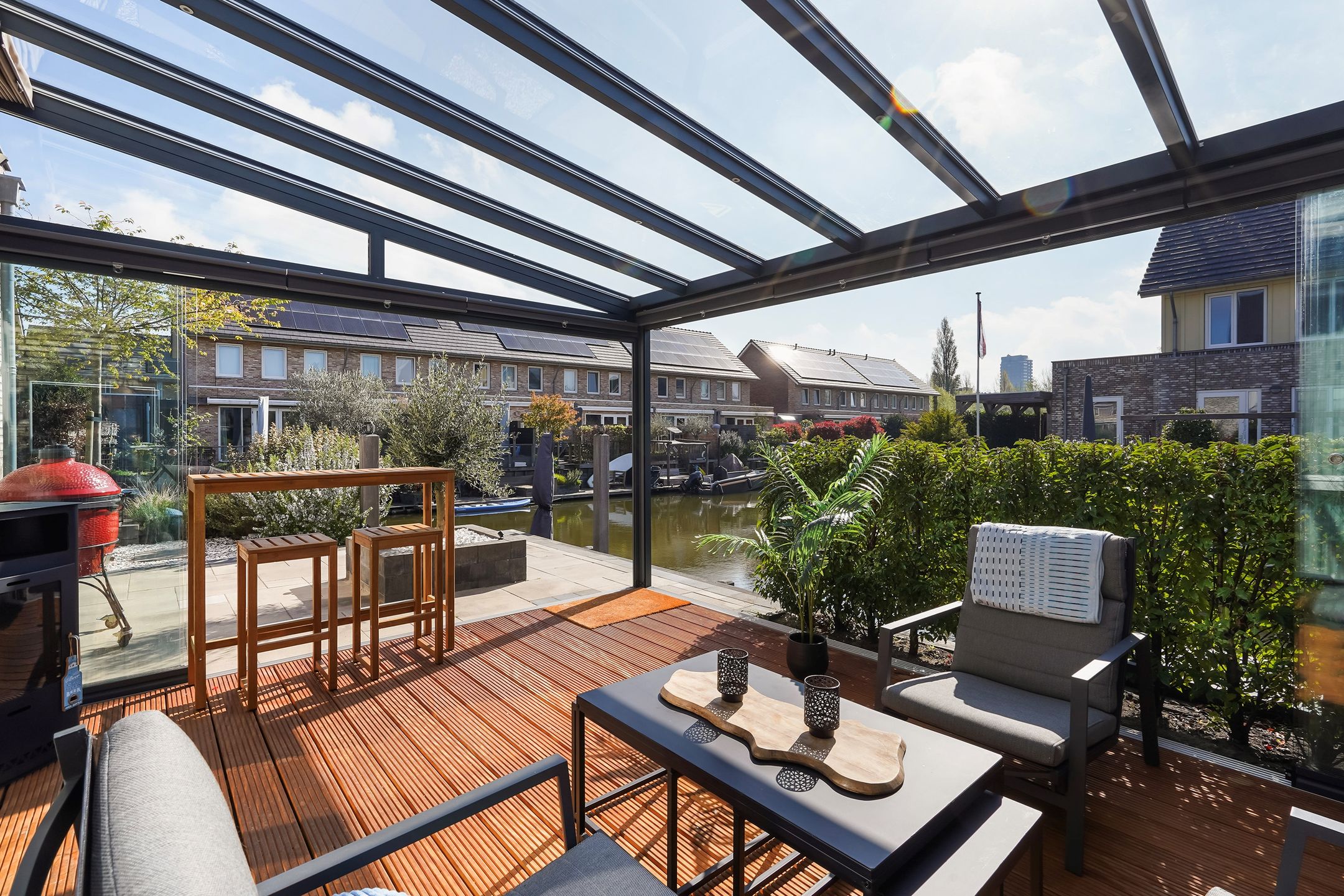 Foto 3 van Menagerie 20