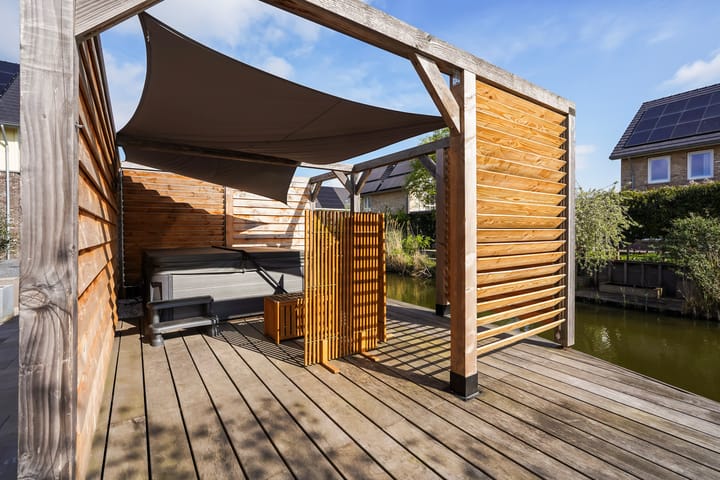 Foto 34 van Menagerie 20