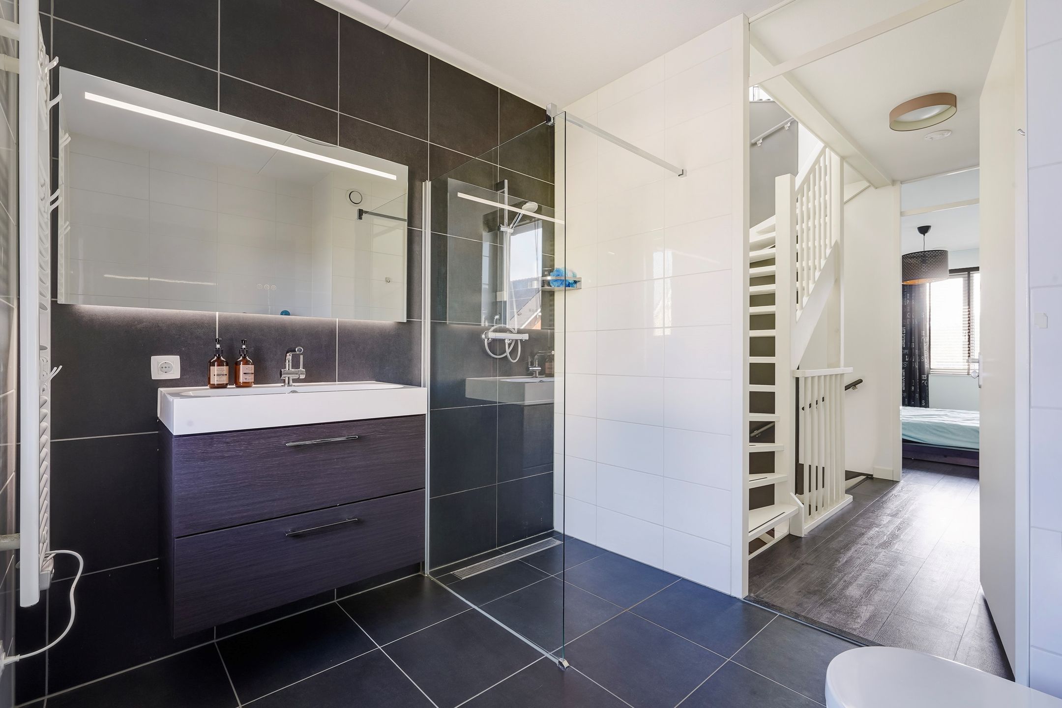 Foto 39 van Menagerie 20