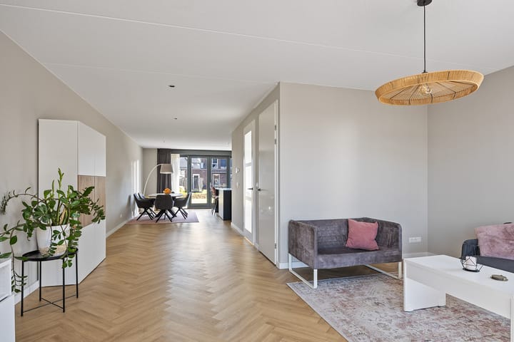 Foto 9 van De Markol 14