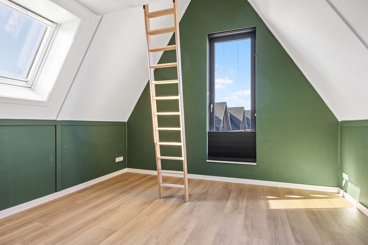 Foto 32 van De Markol 14