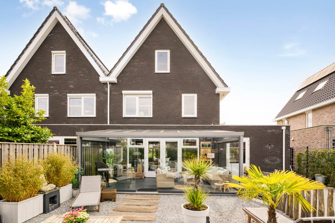 Foto 1 van Zomerbed 24