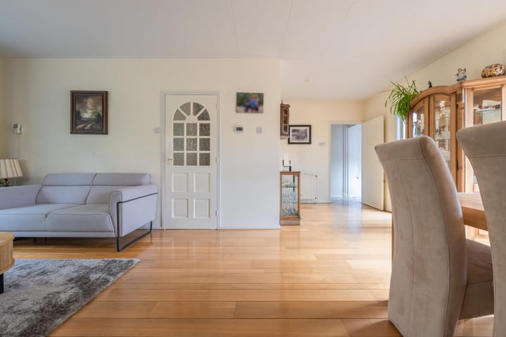 Foto 16 van Achterstraat 12