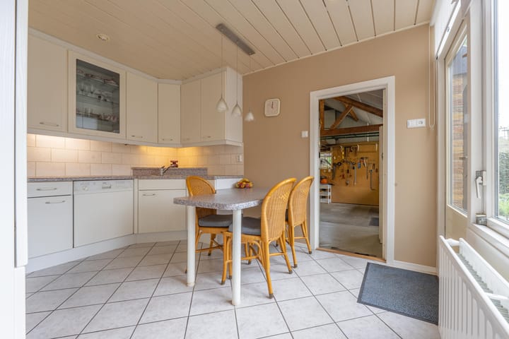 Foto 24 van Achterstraat 12