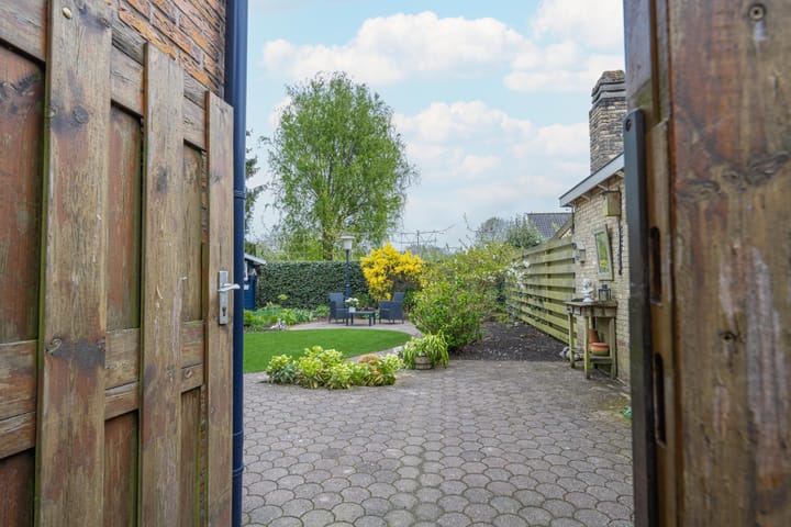 Foto 38 van Achterstraat 12