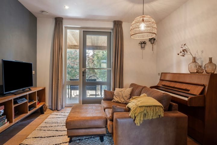 Photo 12 of De Streepen 36