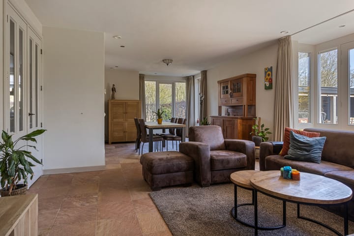 Photo 14 of De Streepen 36