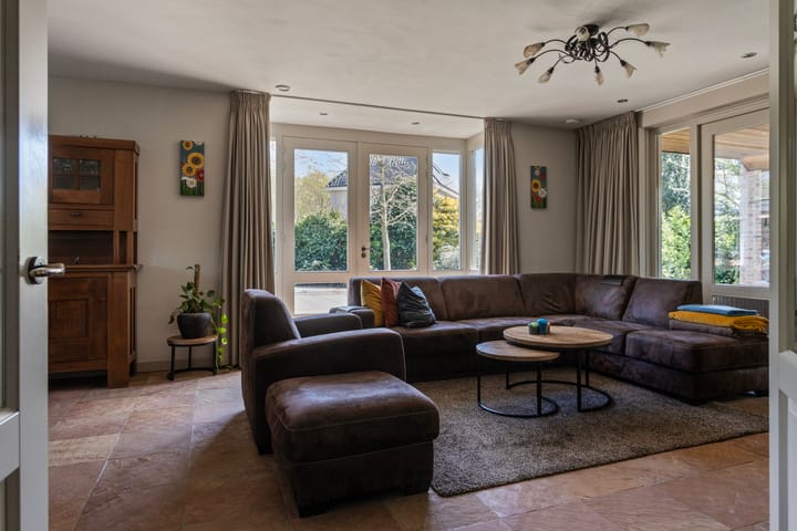 Photo 17 of De Streepen 36