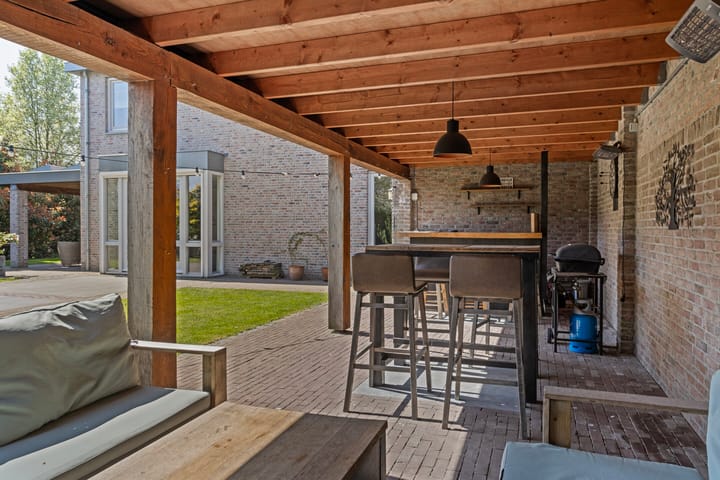 Photo 53 of De Streepen 36