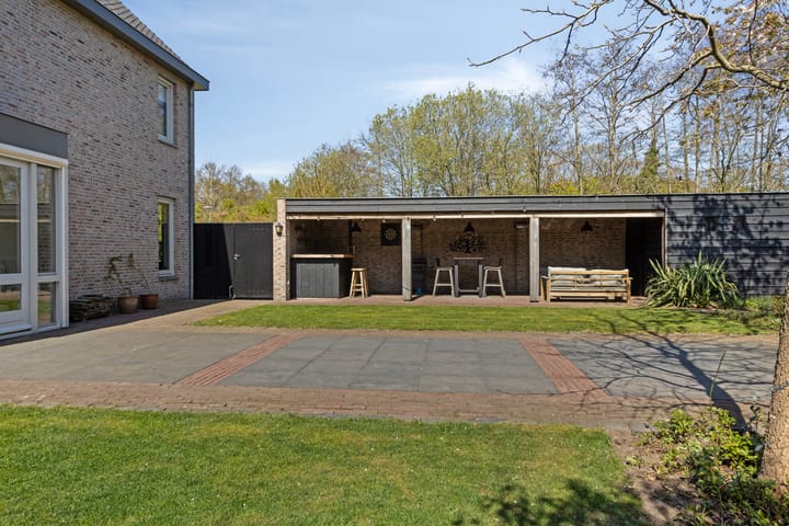 Photo 47 of De Streepen 36