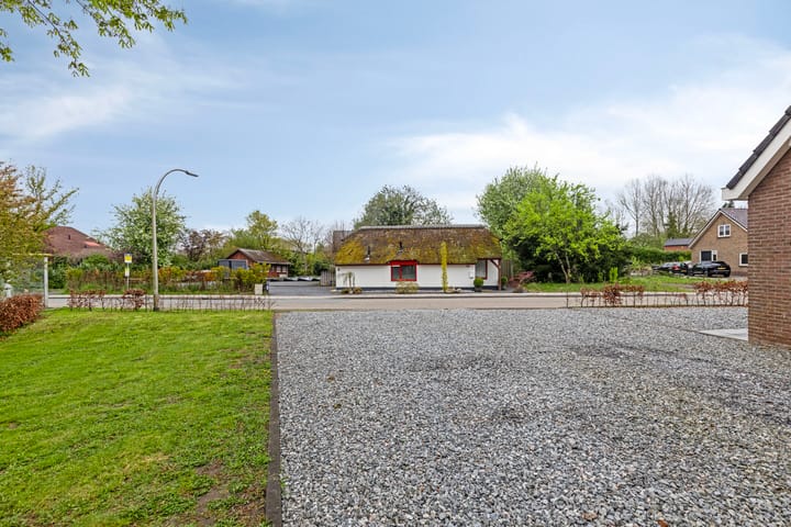 Photo 11 of Hoofdweg West 43