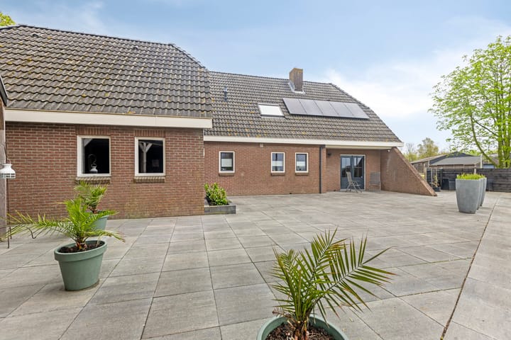 Photo 19 of Hoofdweg West 43