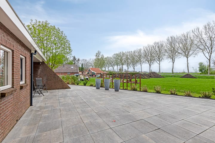 Photo 20 of Hoofdweg West 43