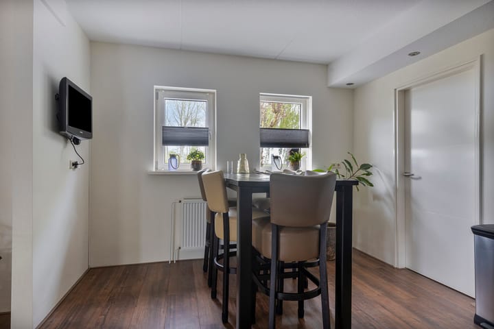 Photo 33 of Hoofdweg West 43