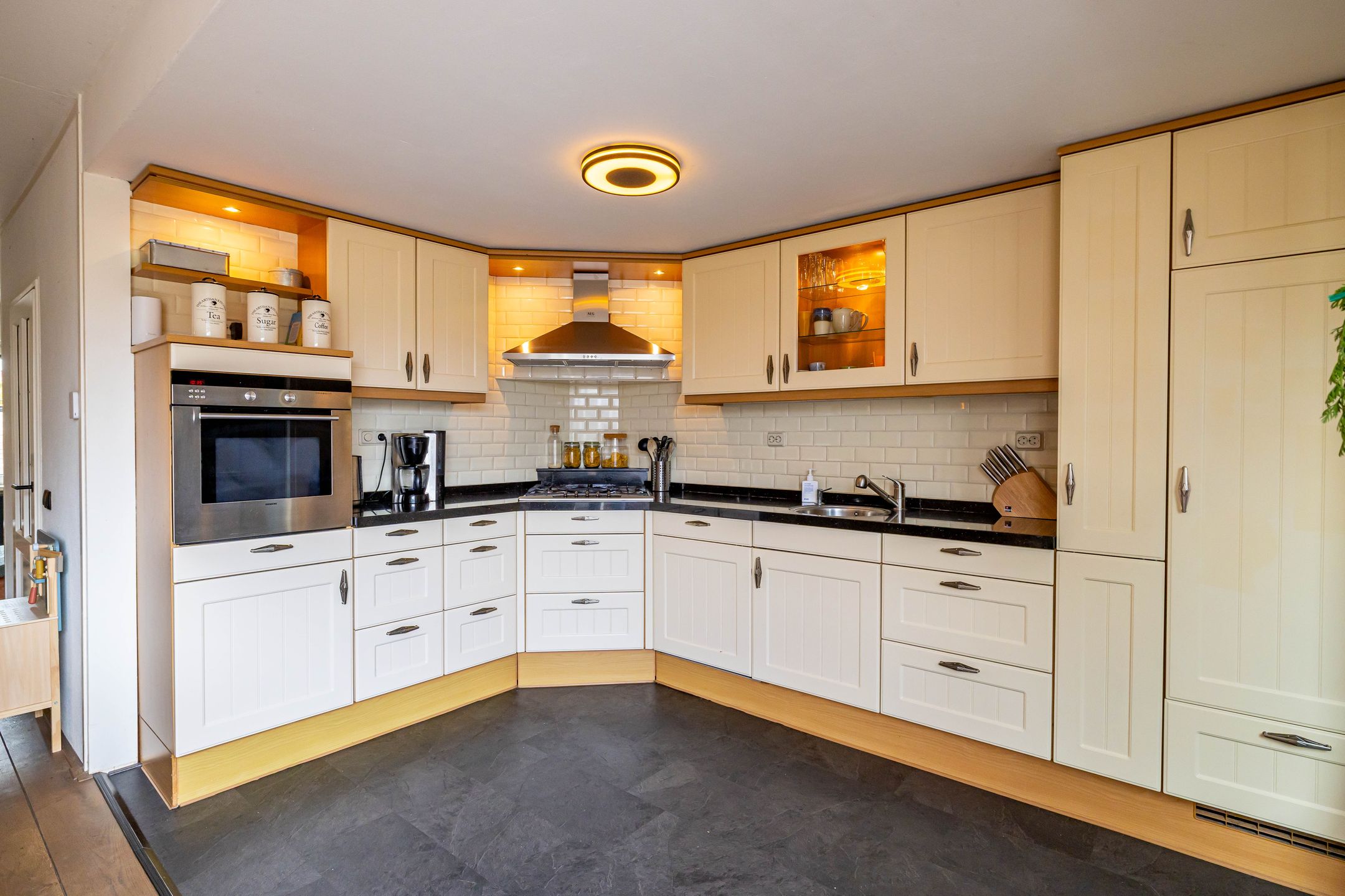 Foto 24 van De Kastanje 41