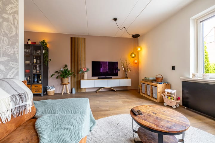 Photo 30 of De Kastanje 41