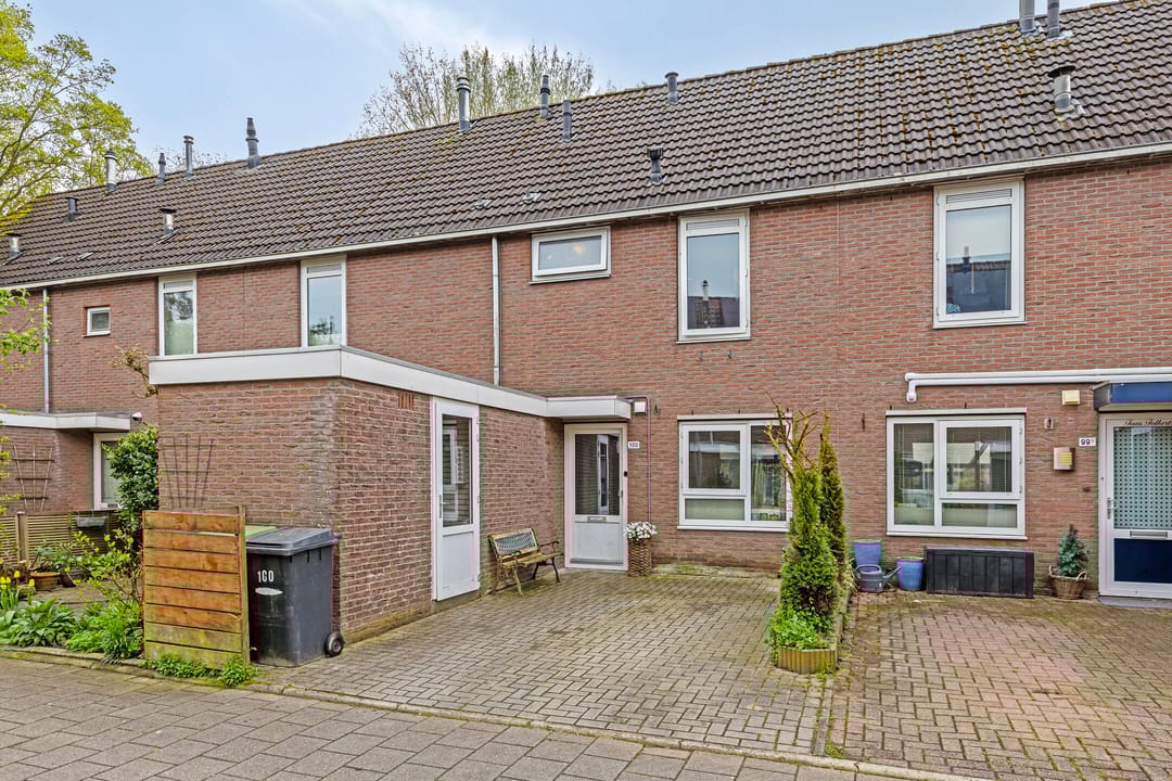 Foto 1 van Jaltadaheerd 100