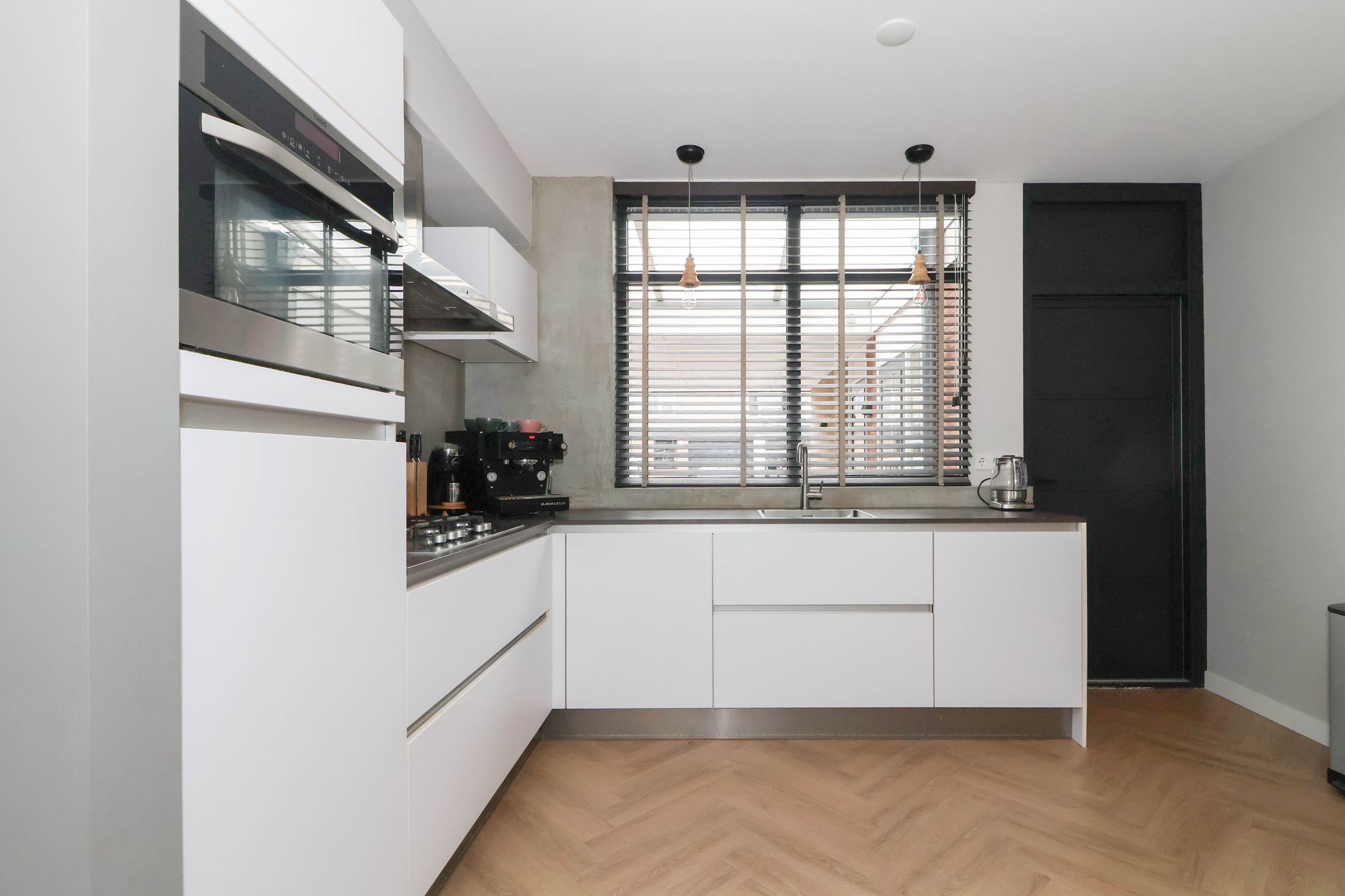 Photo 9 of Meerkoet 25