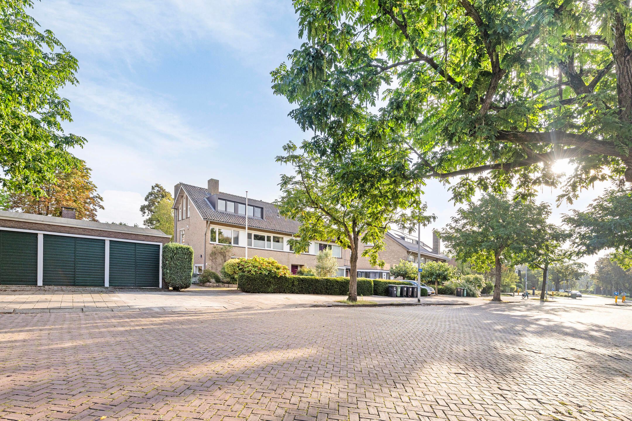 Photo 6 of van Meursstraat 9