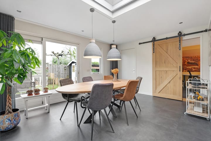 Photo 14 of Barend Loosweg 35