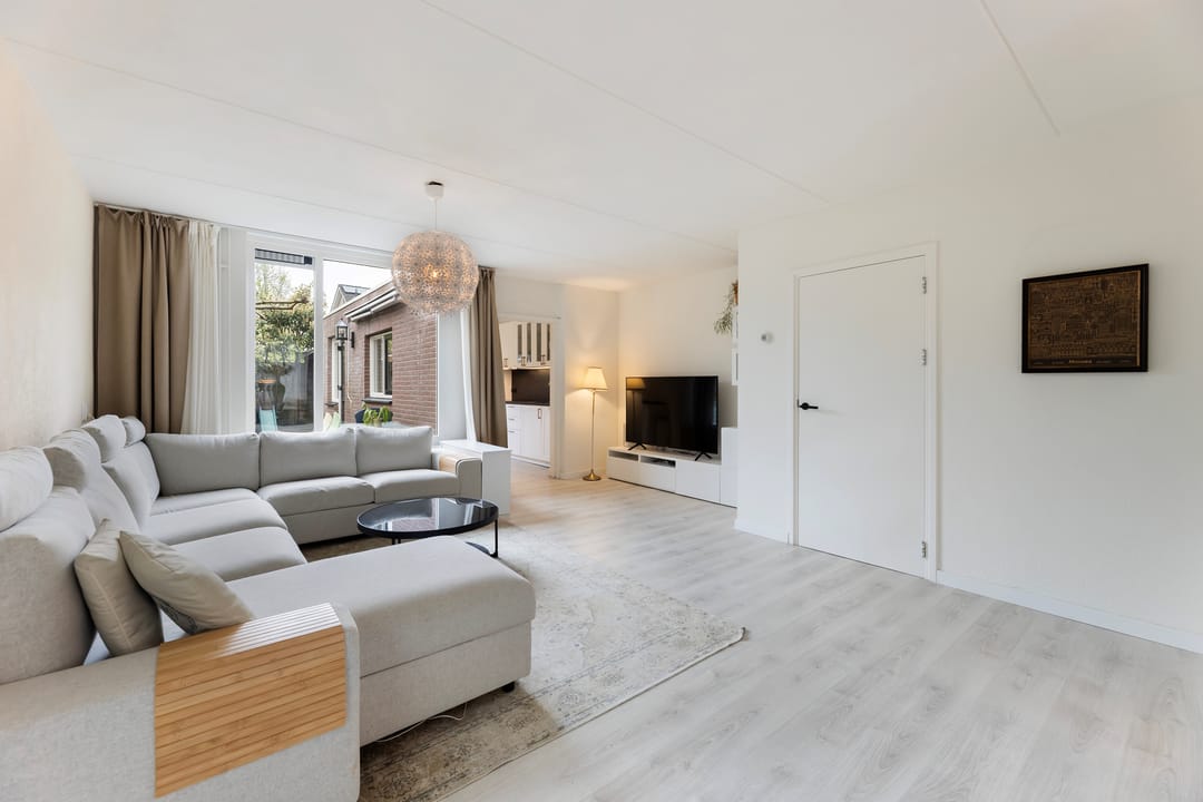 Foto 2 van Rauwland 64