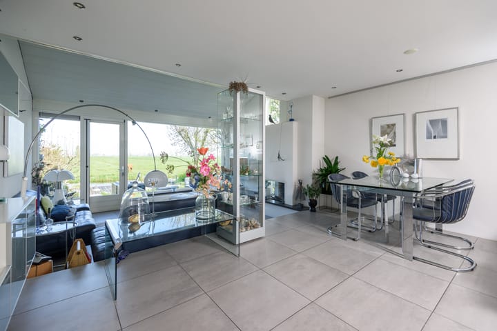 Foto 12 van van Assendelftstraat 10