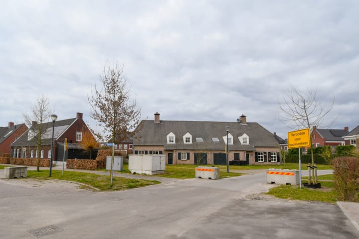 Foto 33 van Dubbestraat 32