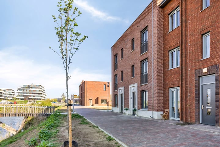 Foto 31 van Poelen-Hendrikspad 34