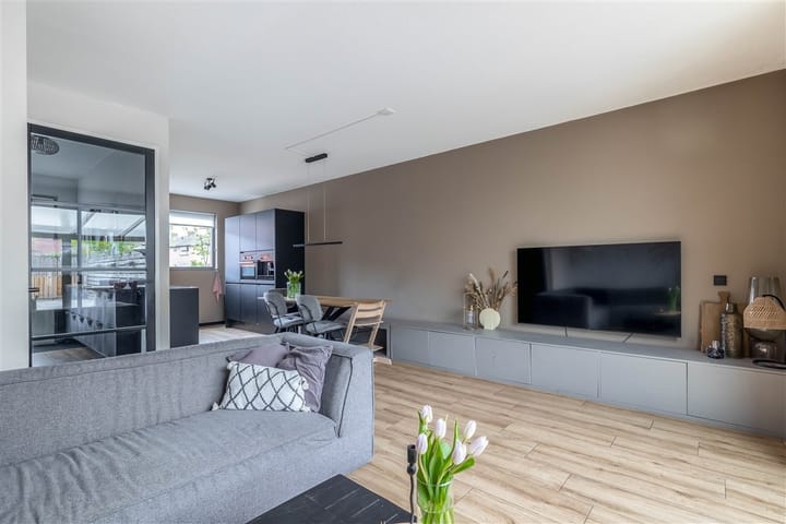 Foto 12 van Meezenbroekstraat 33