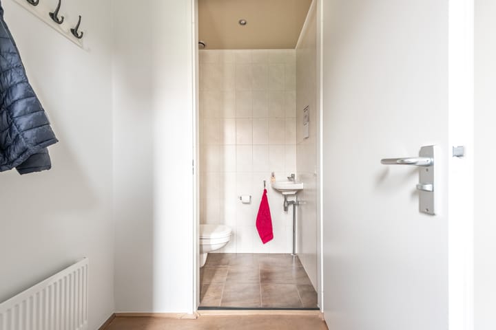 Photo 6 of Hortensiastraat 38