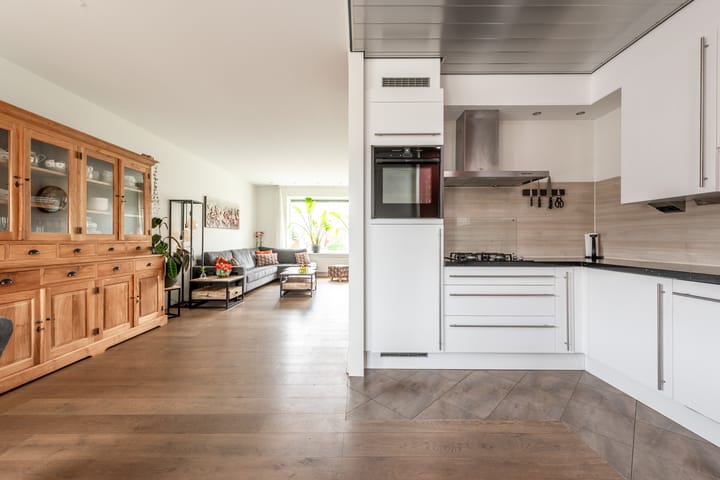 Photo 11 of Hortensiastraat 38