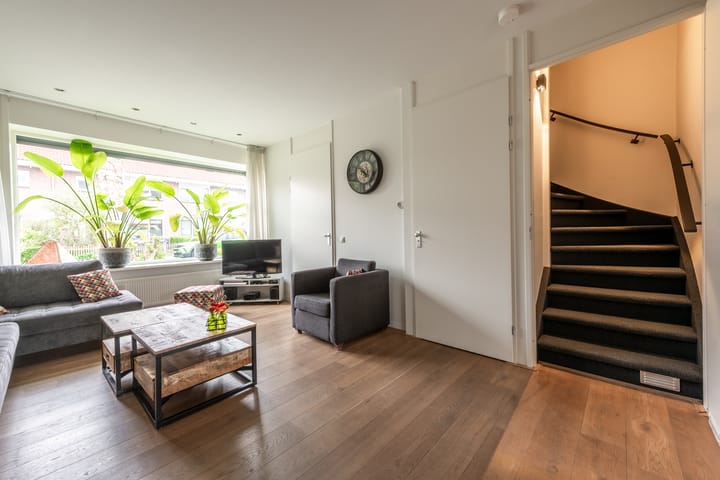 Photo 15 of Hortensiastraat 38