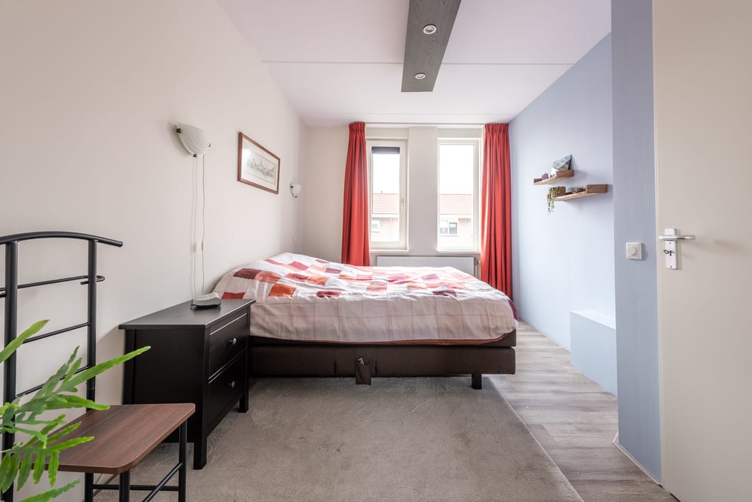 Photo 16 of Hortensiastraat 38