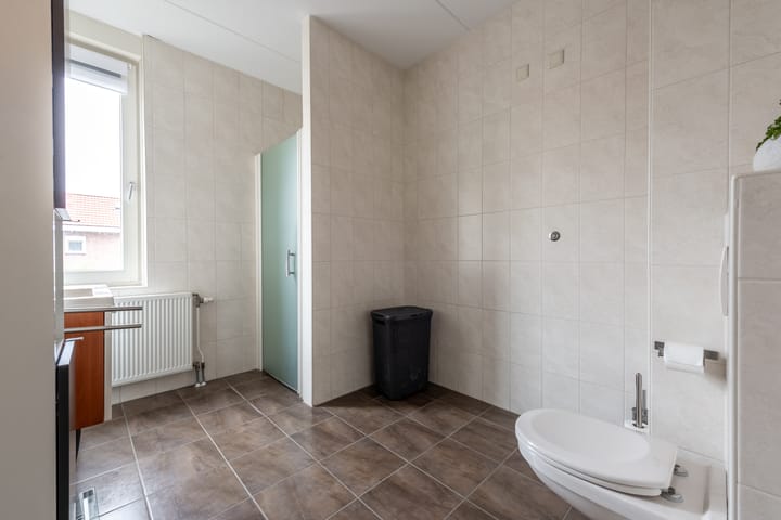 Photo 21 of Hortensiastraat 38