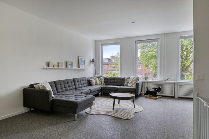 Photo 10 of Zoom 17 9