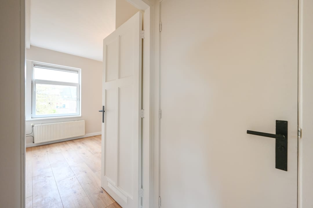 Foto 7 van Ledeganckplein 29