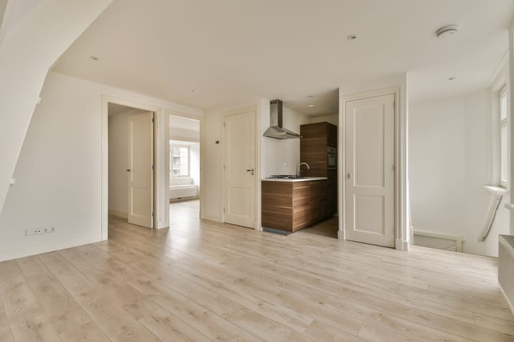 Foto 5 van Valkenburgerstraat 150-4