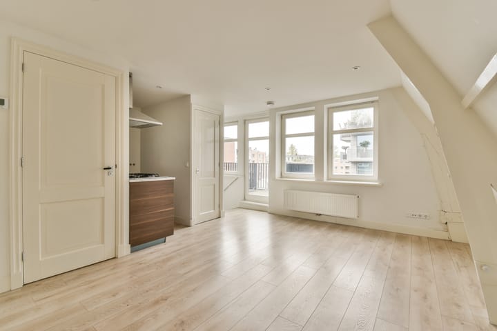 Foto 2 van Valkenburgerstraat 150-4