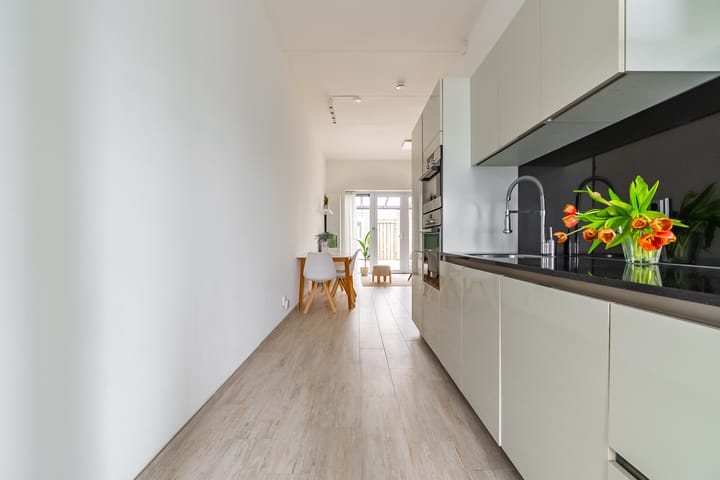 Foto 11 van Engelandstraat 7