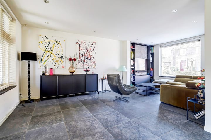 Foto 5 van Pastoor van Akenstraat 8