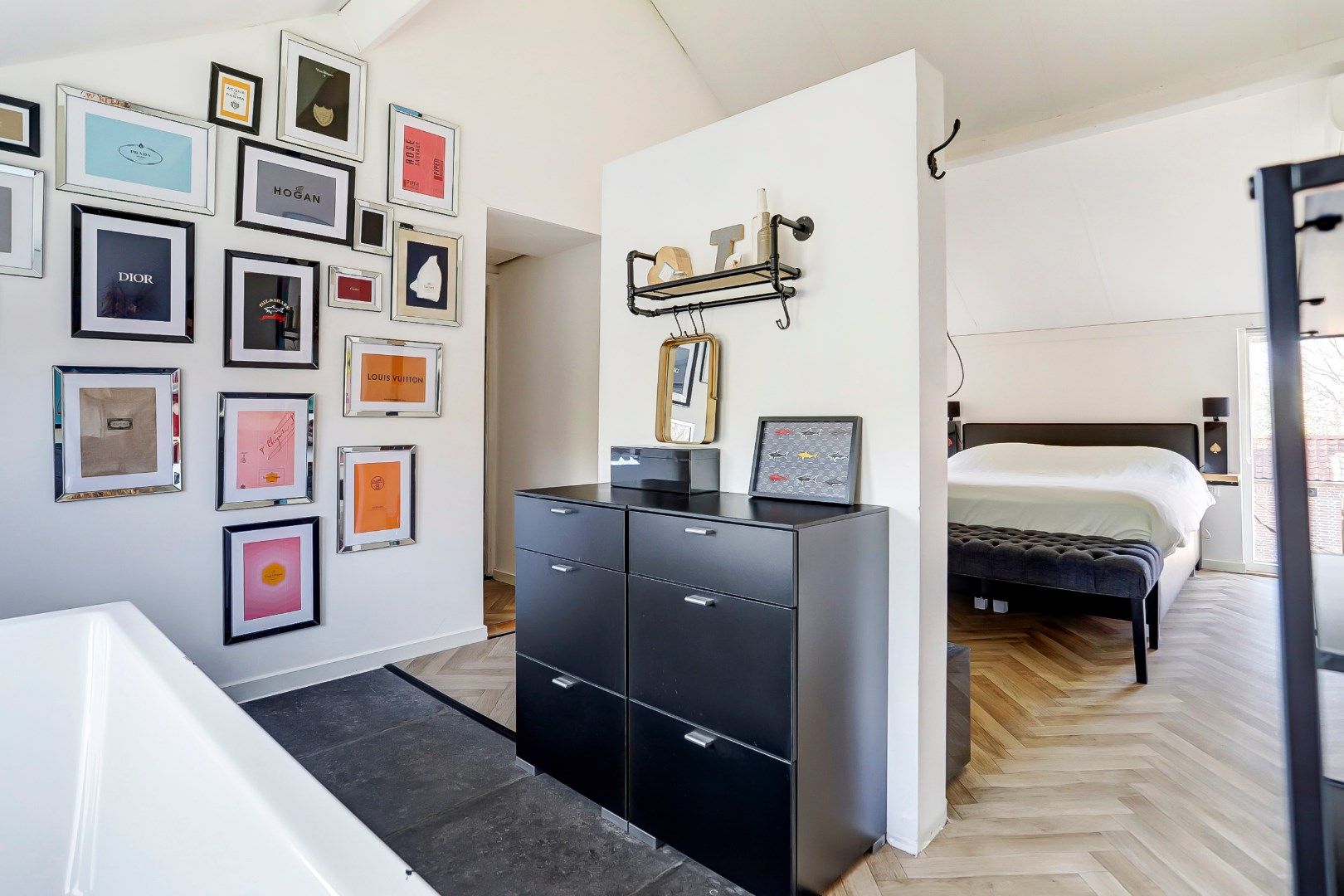 Photo 24 of Pastoor van Akenstraat 8