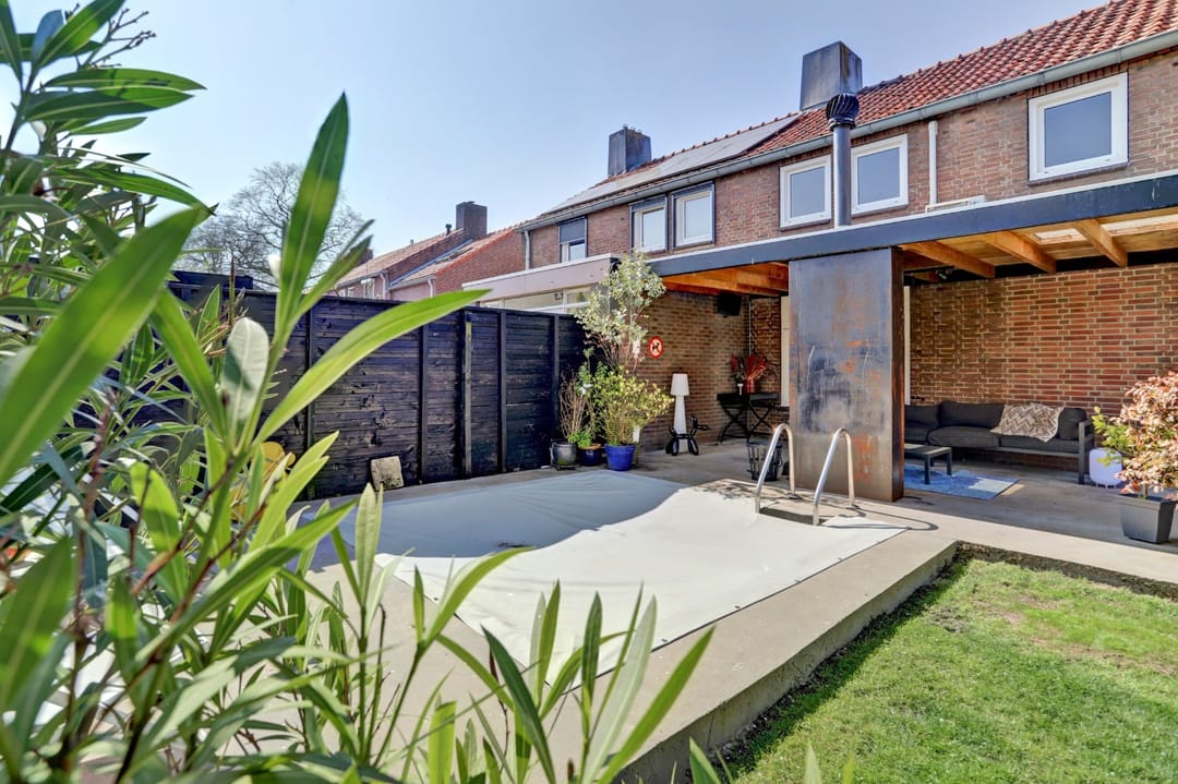 Photo 37 of Pastoor van Akenstraat 8