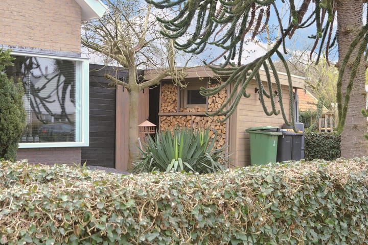 Foto 44 van van Kloosterweg 17