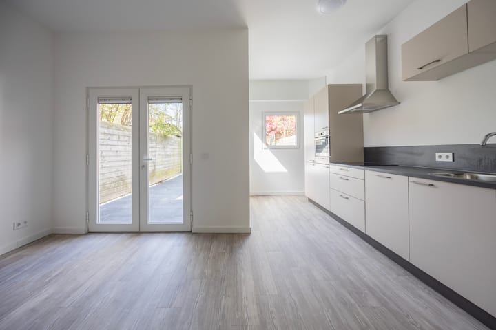 Foto 11 van Decimastraat 10